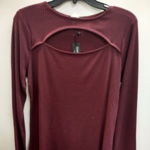 French kyss peek a boo top